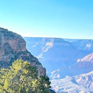 Meet your Posher, Greer